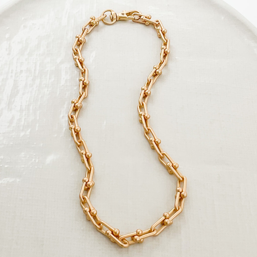 Horseshoe Chain Necklace