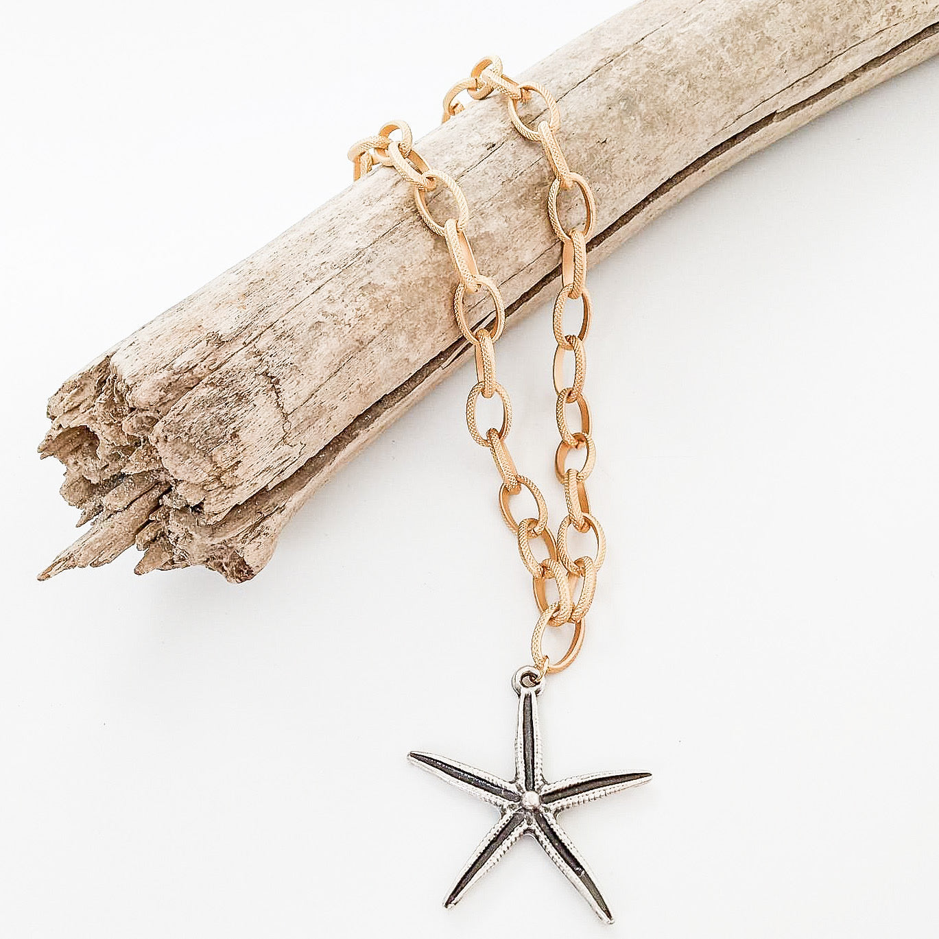 Etched Chain w/ Starfish